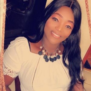 Meet your Posher, Molienne